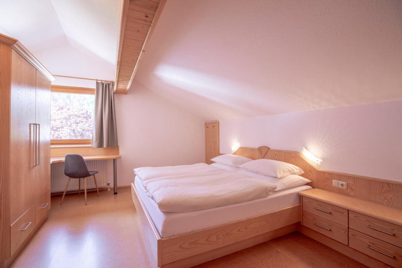 Apartamento Haus Praxmarer Sankt Anton am Arlberg Exterior foto