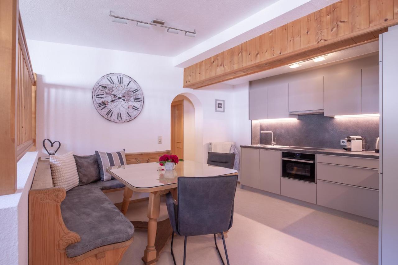 Apartamento Haus Praxmarer Sankt Anton am Arlberg Exterior foto